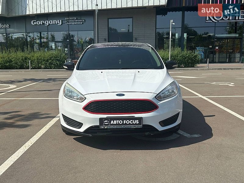Хетчбек Ford Focus 2017 в Києві