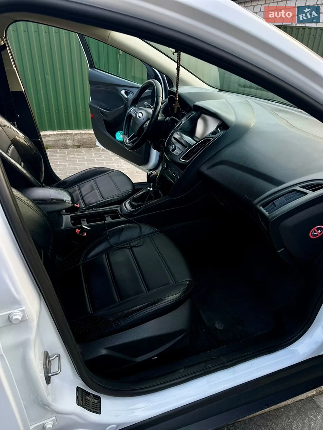 2015 Ford Focus - мініатюра 10