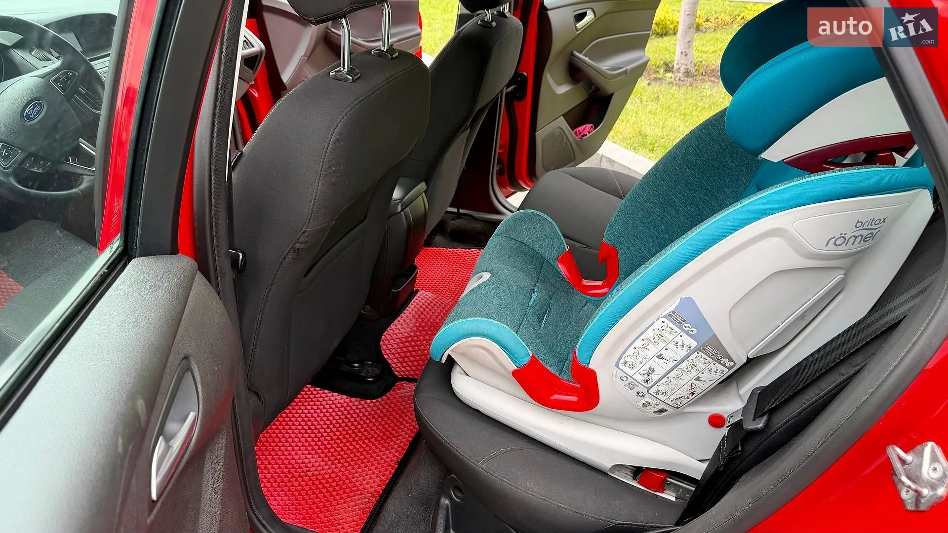 2015 Ford Focus - мініатюра 14