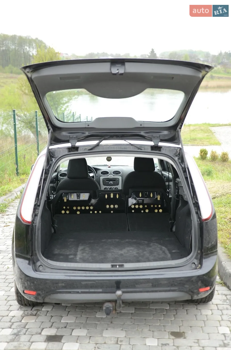 2010 Ford Focus - мініатюра 20