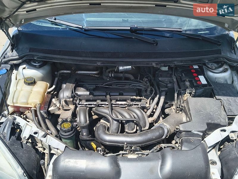 Хэтчбек Ford Focus 2007 в Желтых Водах фото 14 Хэтчбек Ford Focus 2007 в Желтых Водах