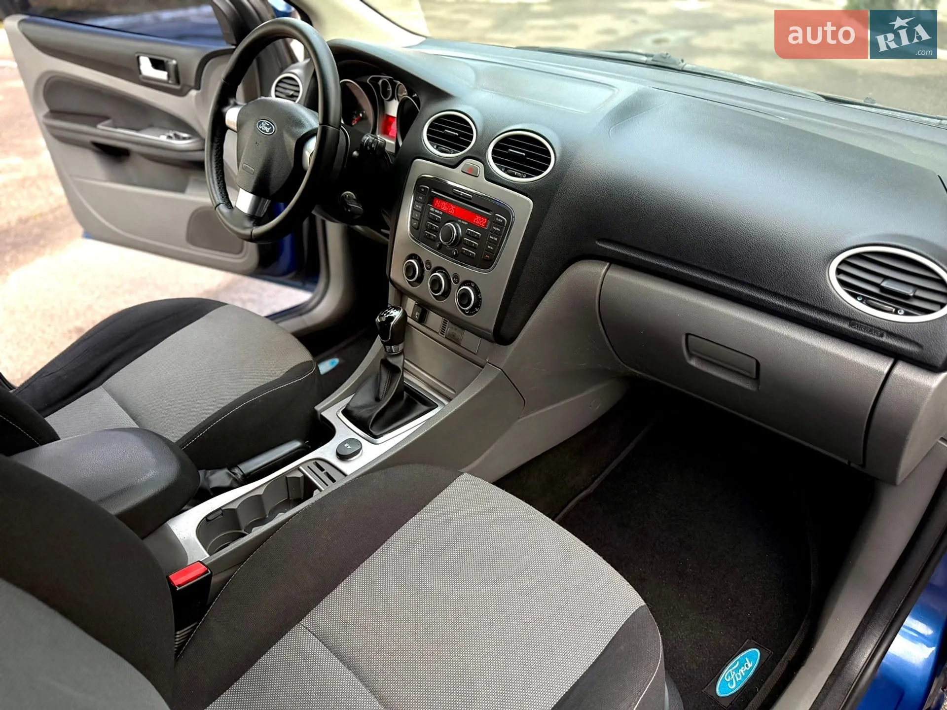 2010 Ford Focus - мініатюра 17