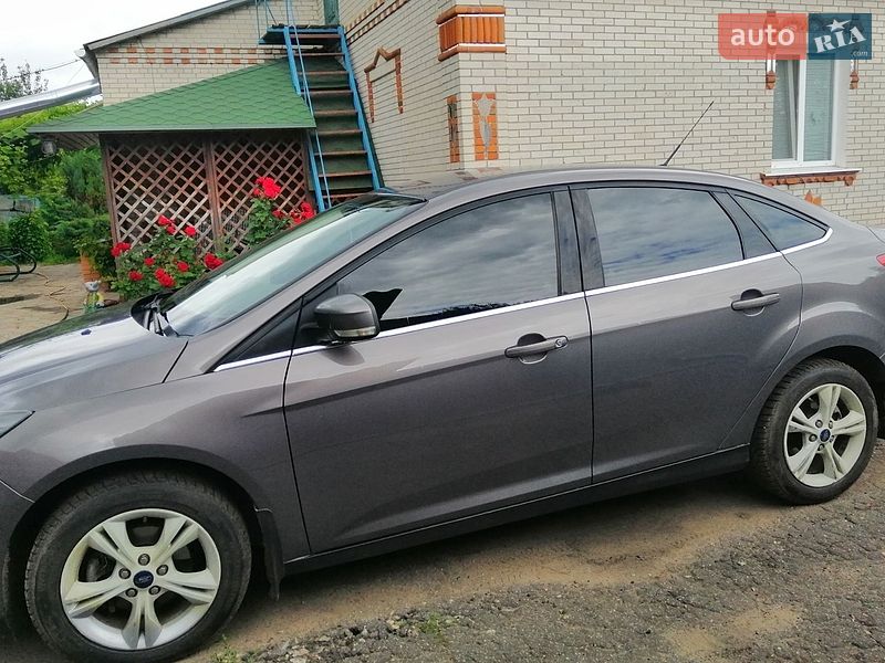 Седан Ford Focus 2012 в Сумах фото 10 Седан Ford Focus 2012 в Сумах