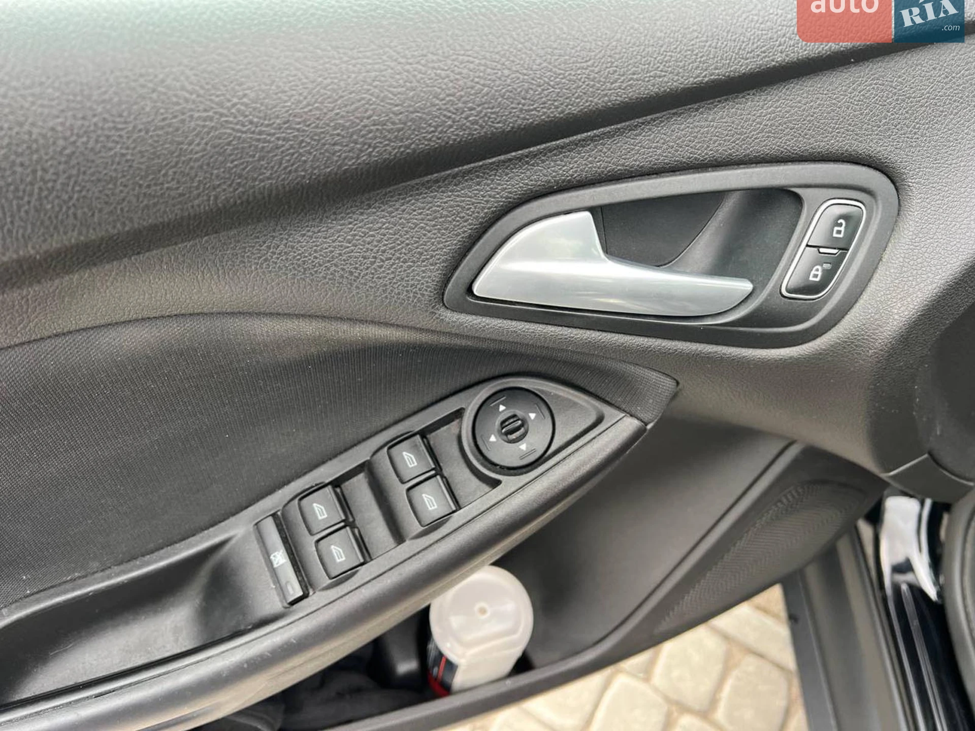 2018 Ford Focus - мініатюра 17