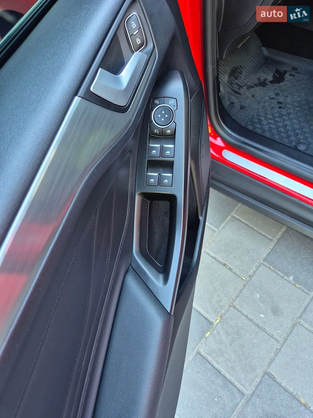 2020 Ford Focus - мініатюра 17