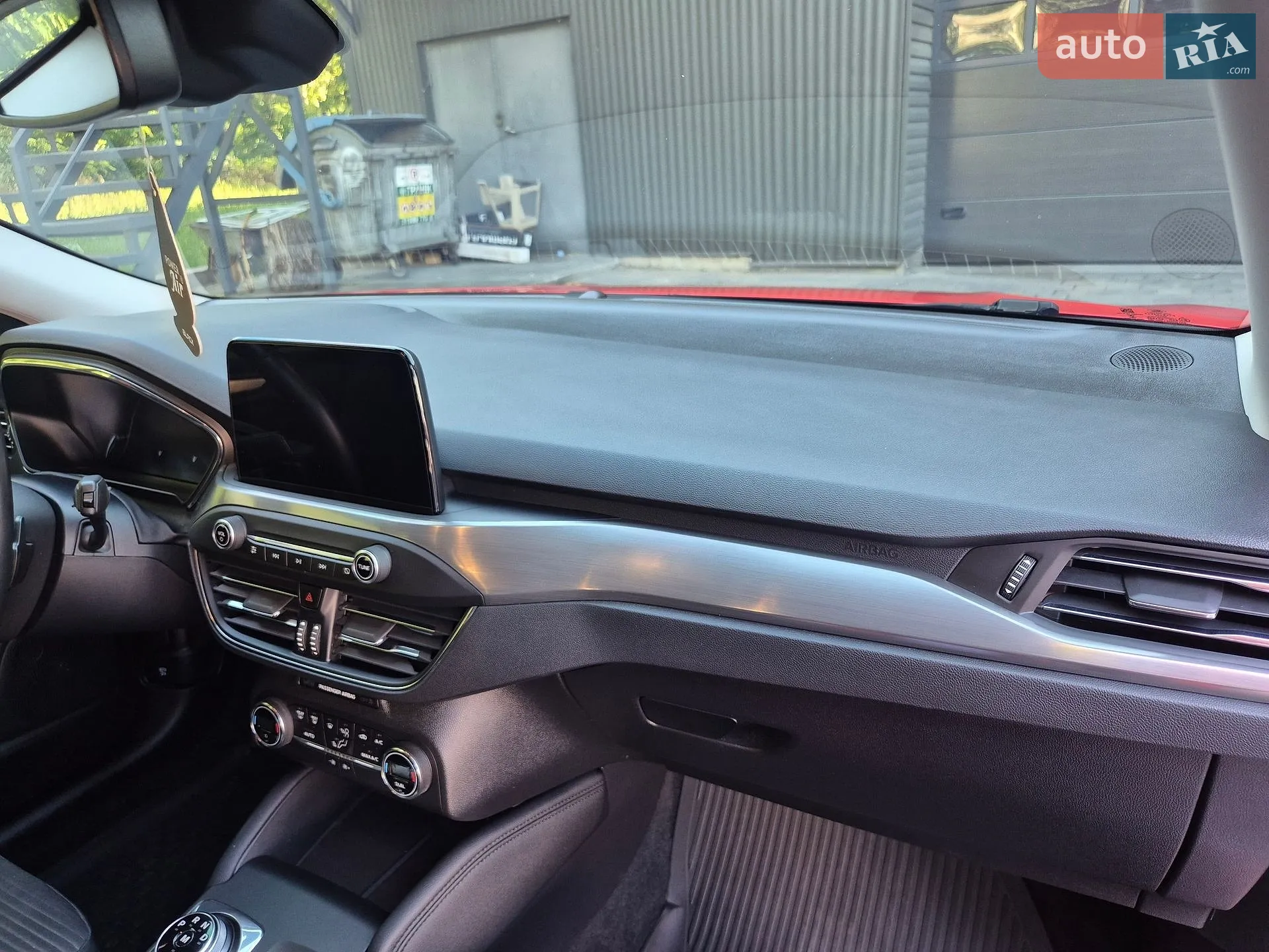 2020 Ford Focus - мініатюра 25
