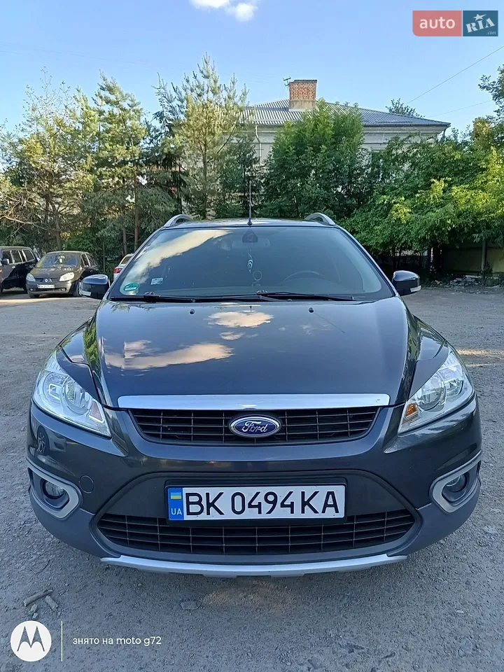 2010 Ford Focus - мініатюра 10