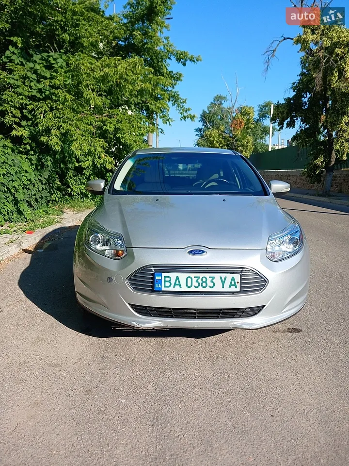 2012 Ford Focus - мініатюра 27
