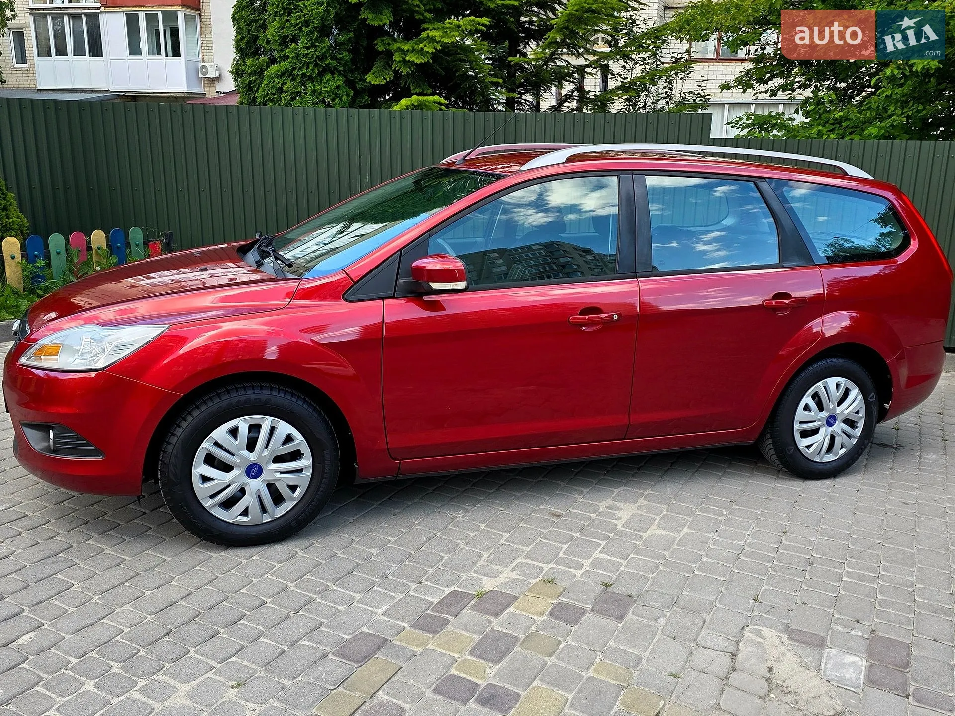 2010 Ford Focus - мініатюра 13