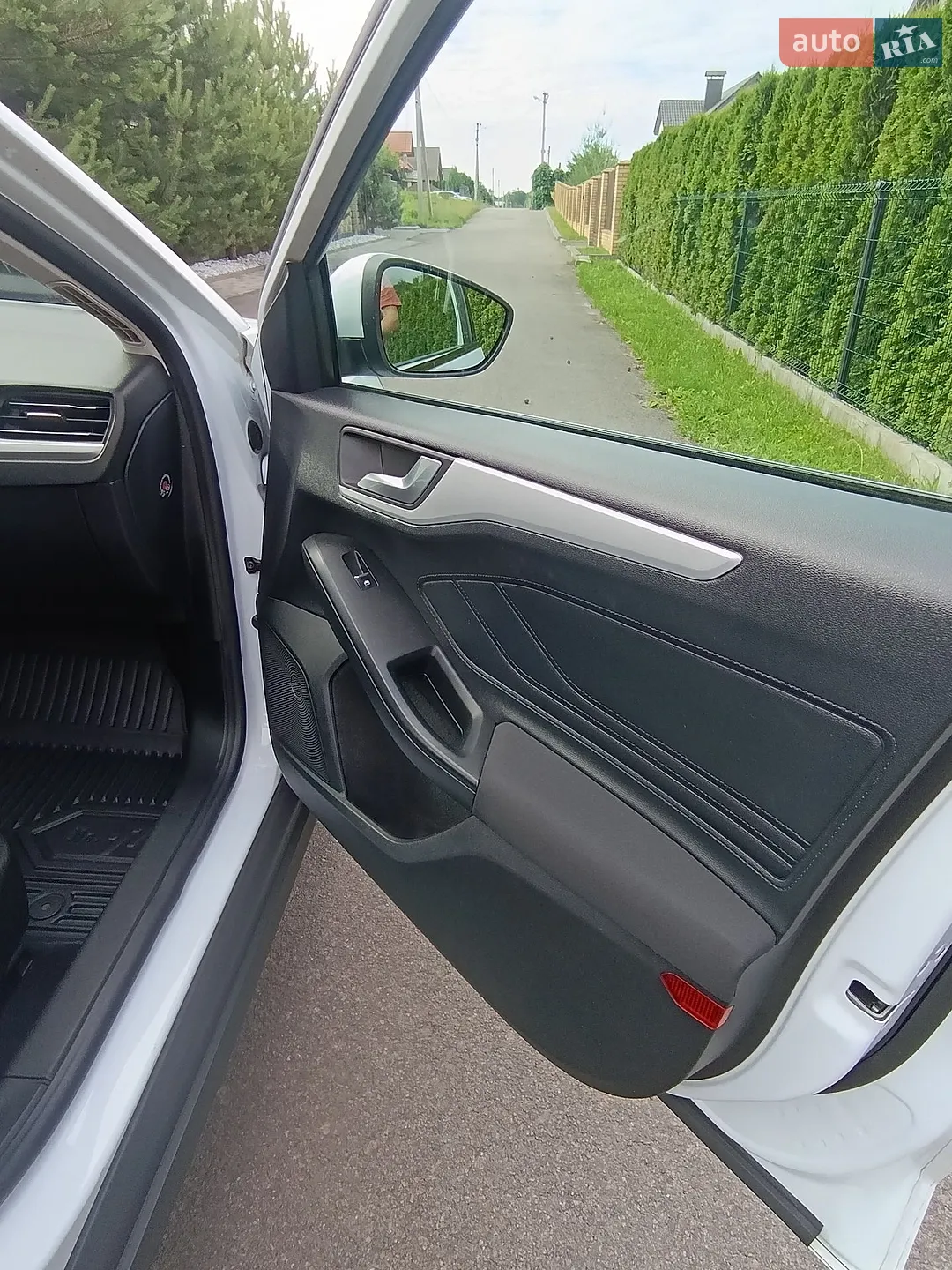 2019 Ford Focus - мініатюра 23