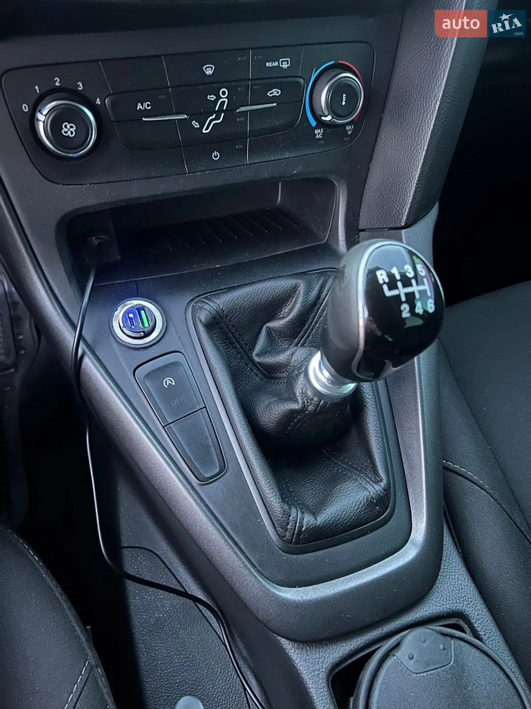 2016 Ford Focus - мініатюра 20