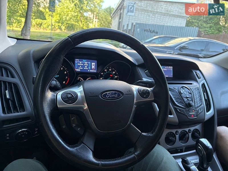Хэтчбек Ford Focus 2013 в Львове