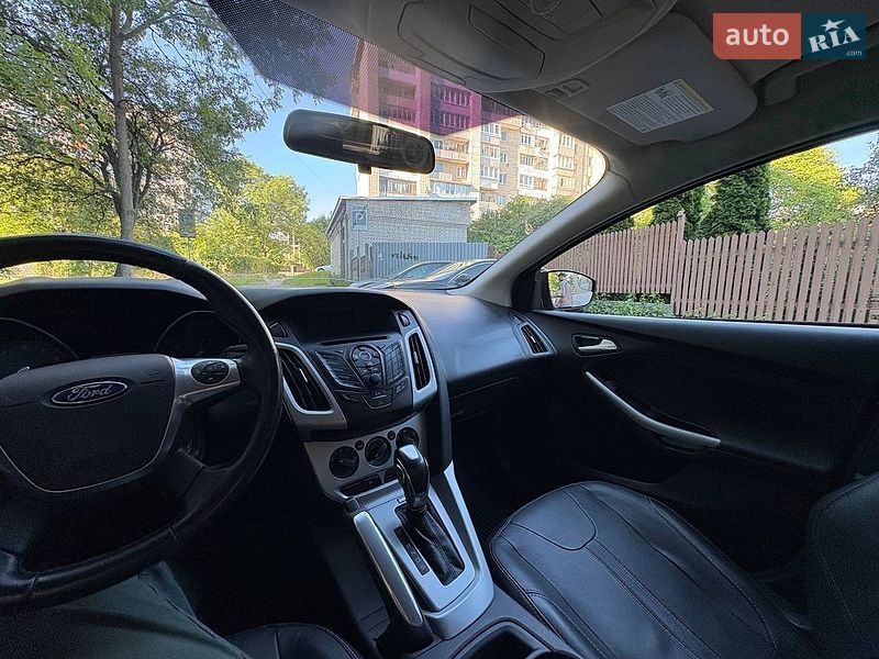Хэтчбек Ford Focus 2013 в Львове