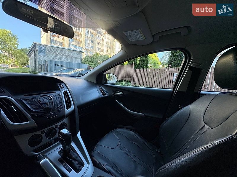Хэтчбек Ford Focus 2013 в Львове