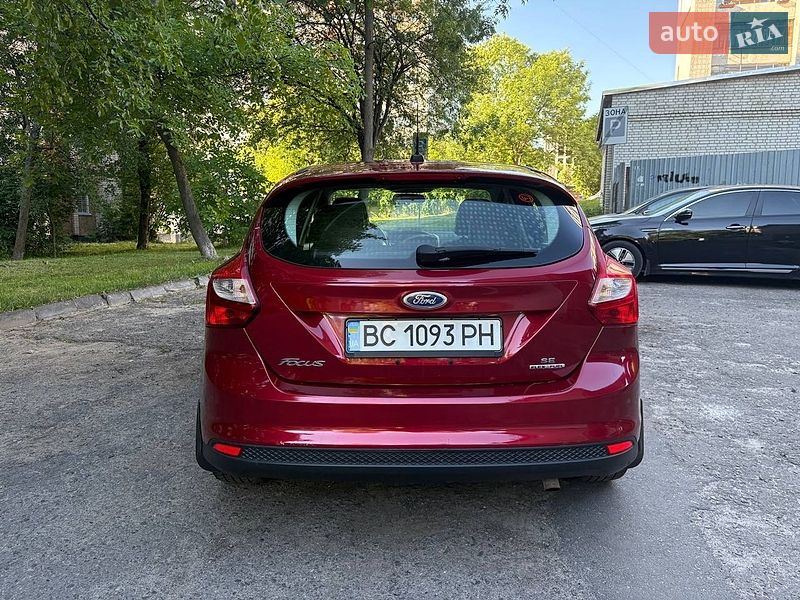 Хэтчбек Ford Focus 2013 в Львове