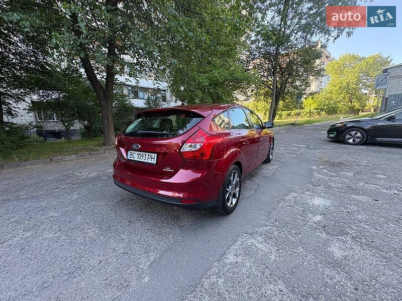 Хэтчбек Ford Focus 2013 в Львове