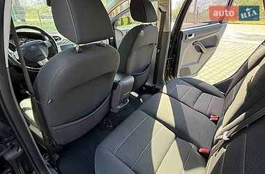 Универсал Ford Focus 2010 в Львове