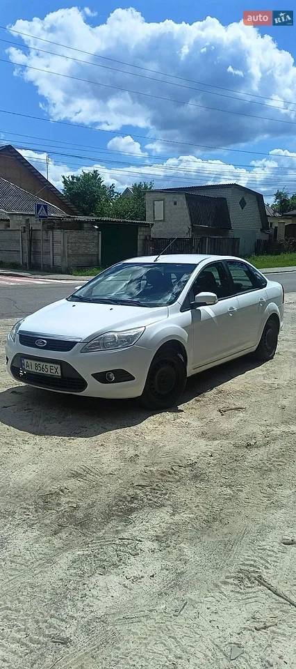 2010 Ford Focus - мініатюра 14