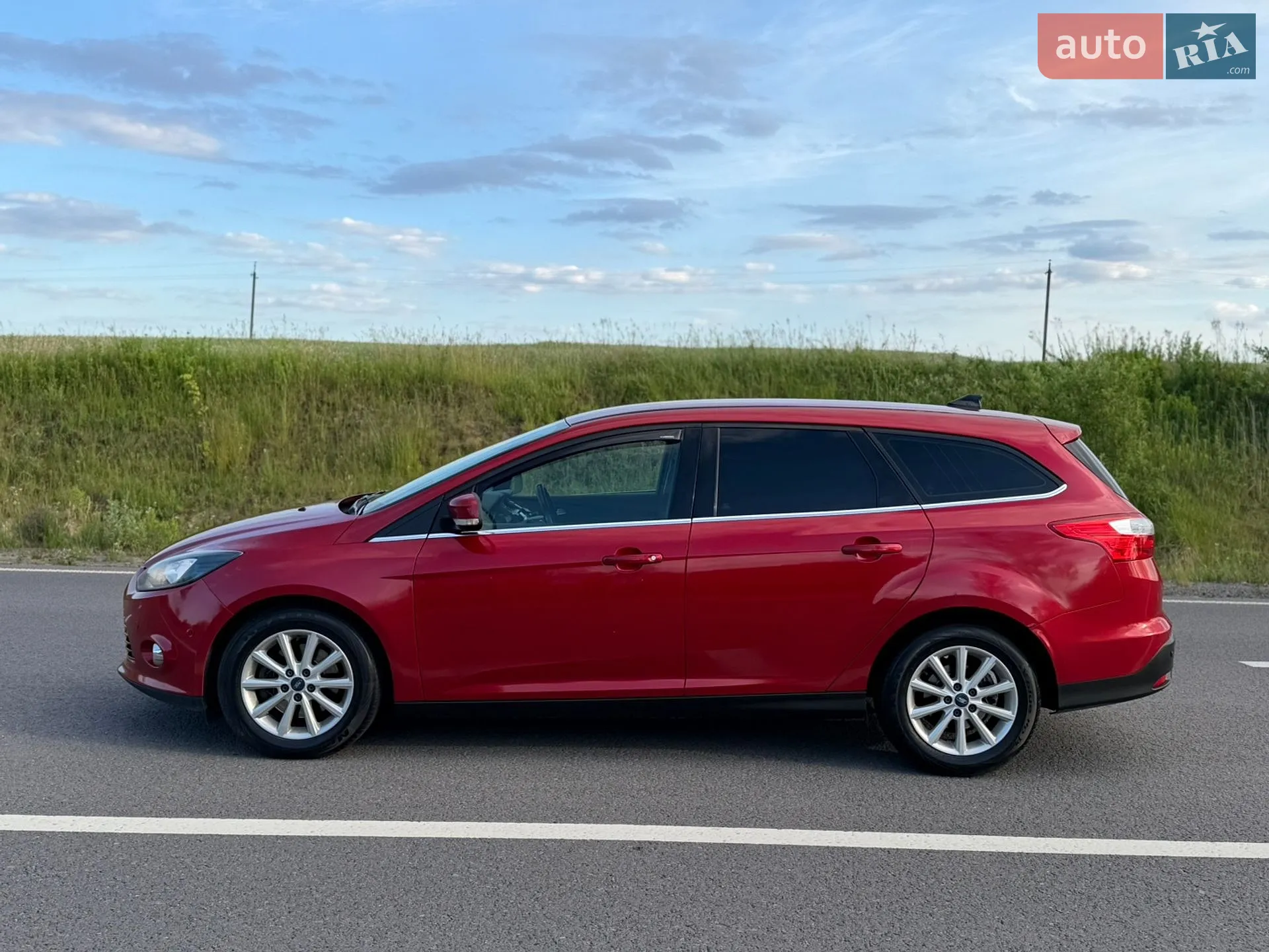 2011 Ford Focus - мініатюра 11