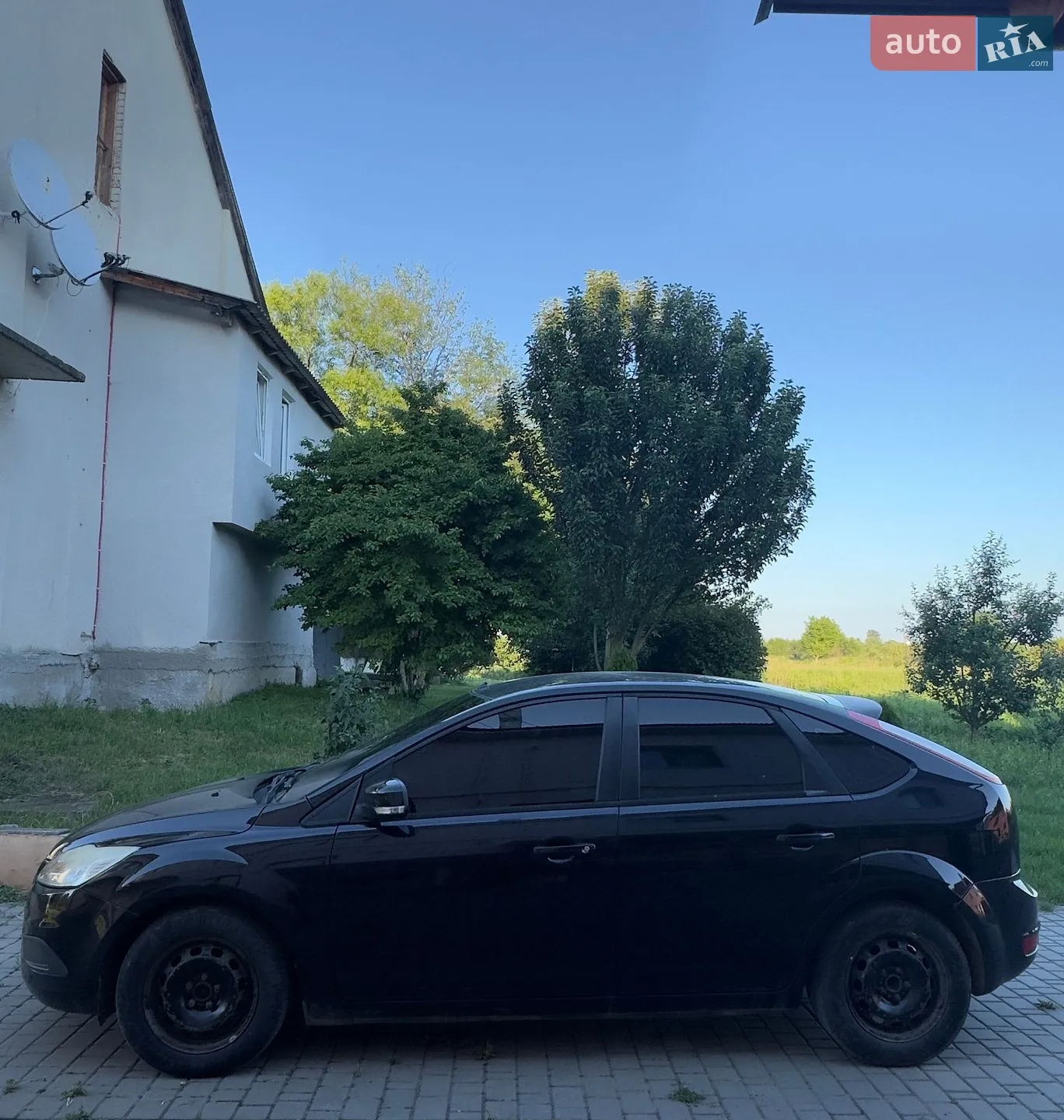 2010 Ford Focus - мініатюра 3