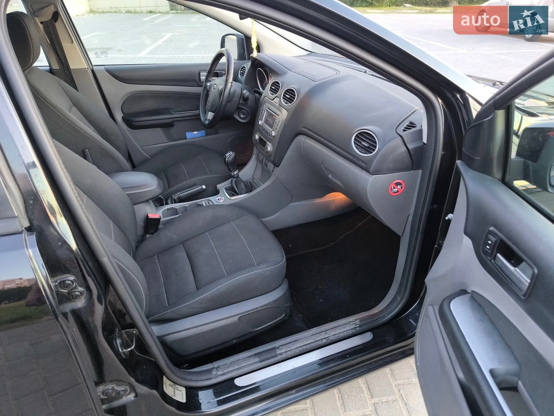 2010 Ford Focus - мініатюра 57