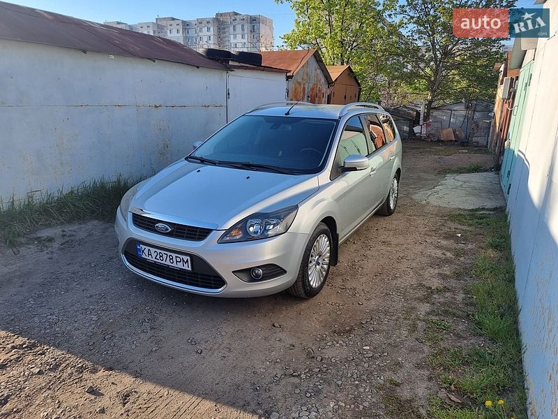 2010 Ford Focus, VIN WF0SXXGCDSAT42392:plate — фото 1 (autoria)