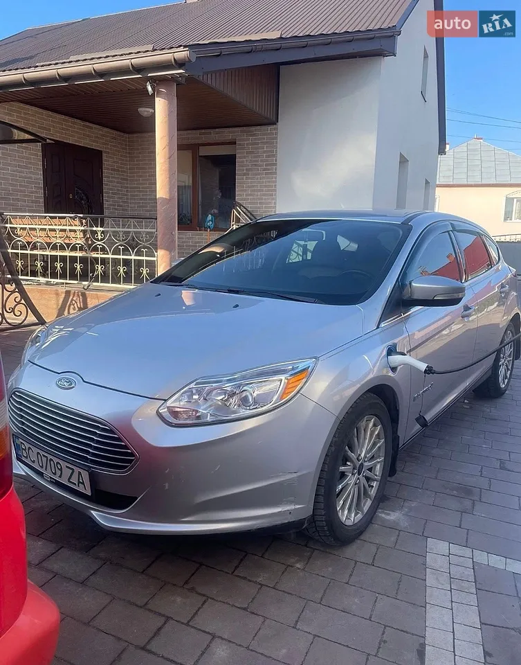 2012 Ford Focus - мініатюра 30