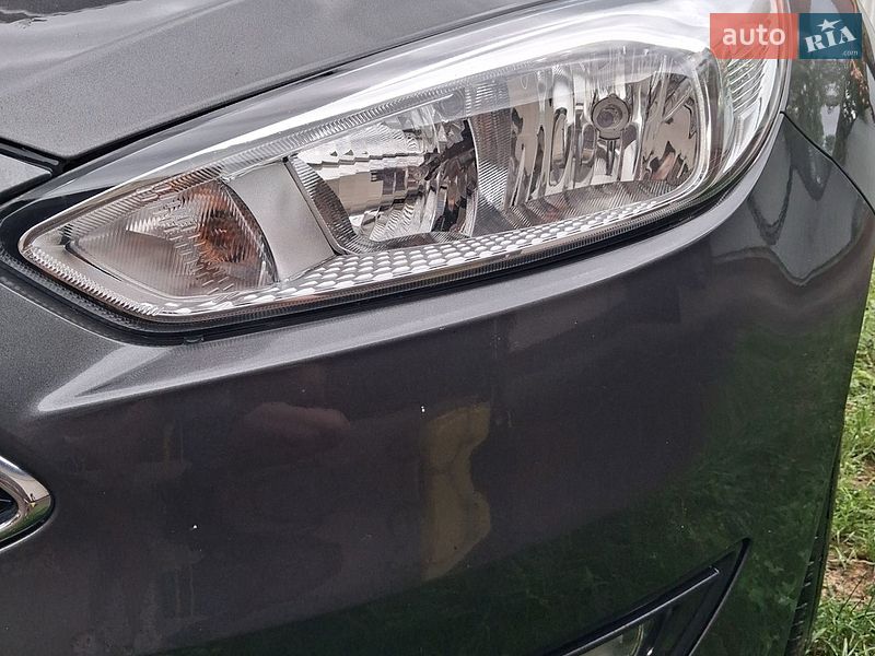 Универсал Ford Focus 2016 в Ужгороде