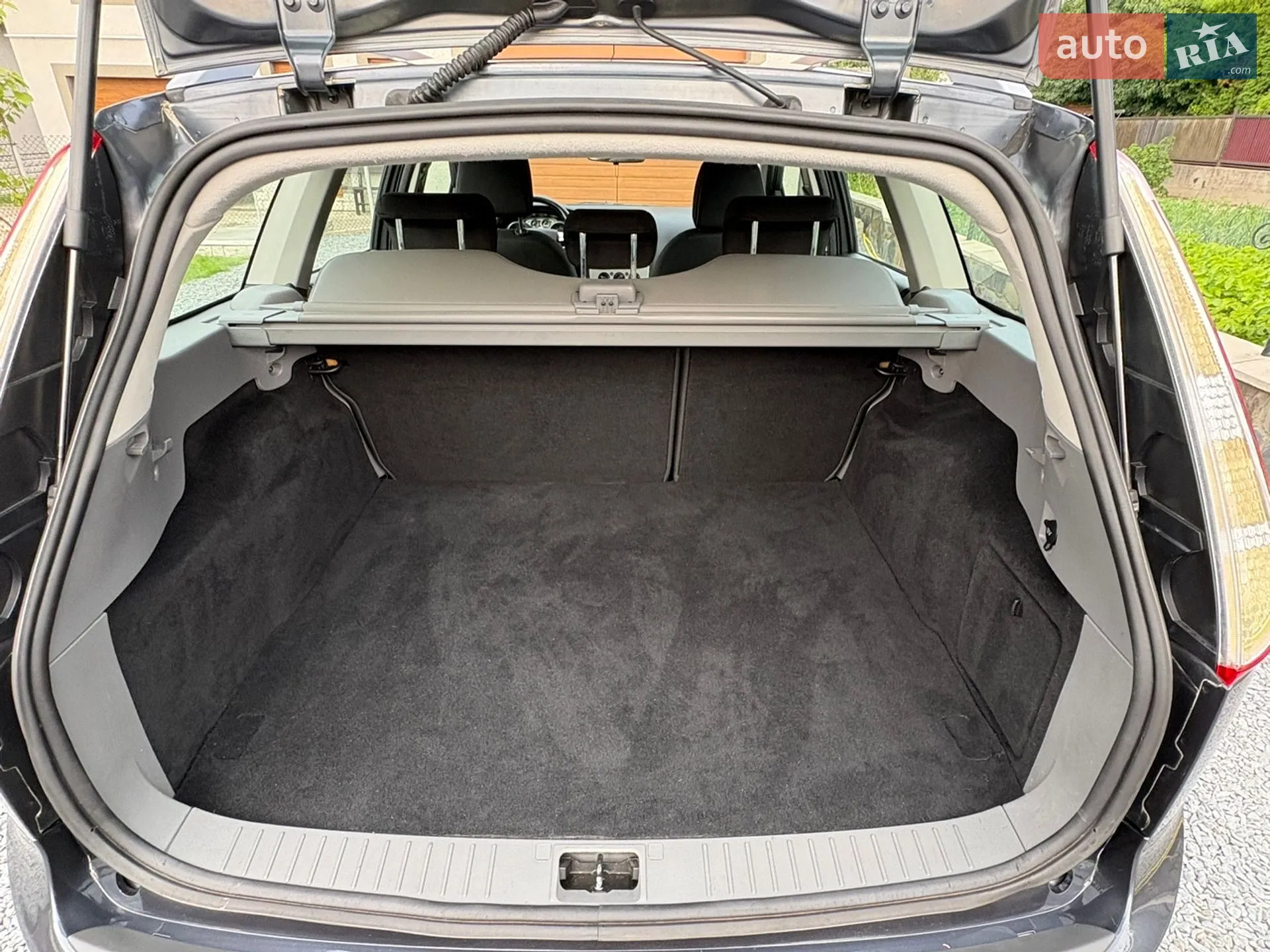 2010 Ford Focus - мініатюра 43
