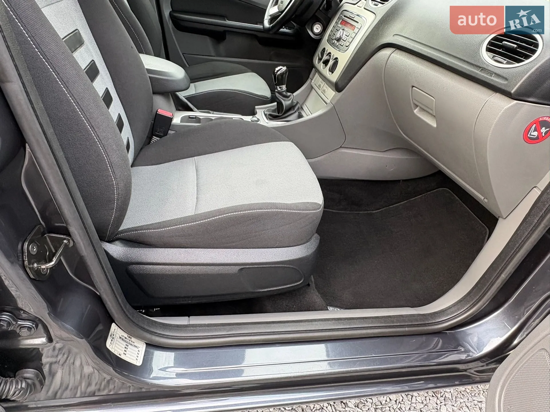 2010 Ford Focus - мініатюра 54
