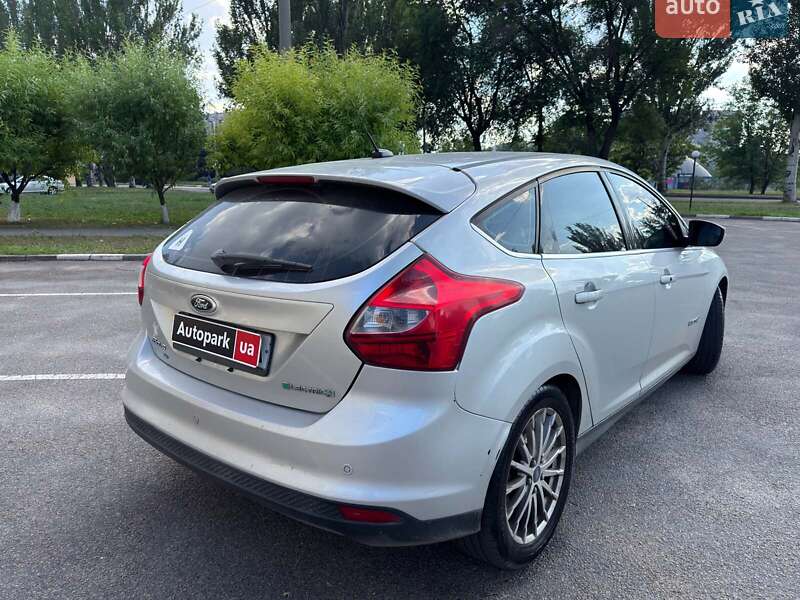 Хетчбек Ford Focus 2013 в Запоріжжі