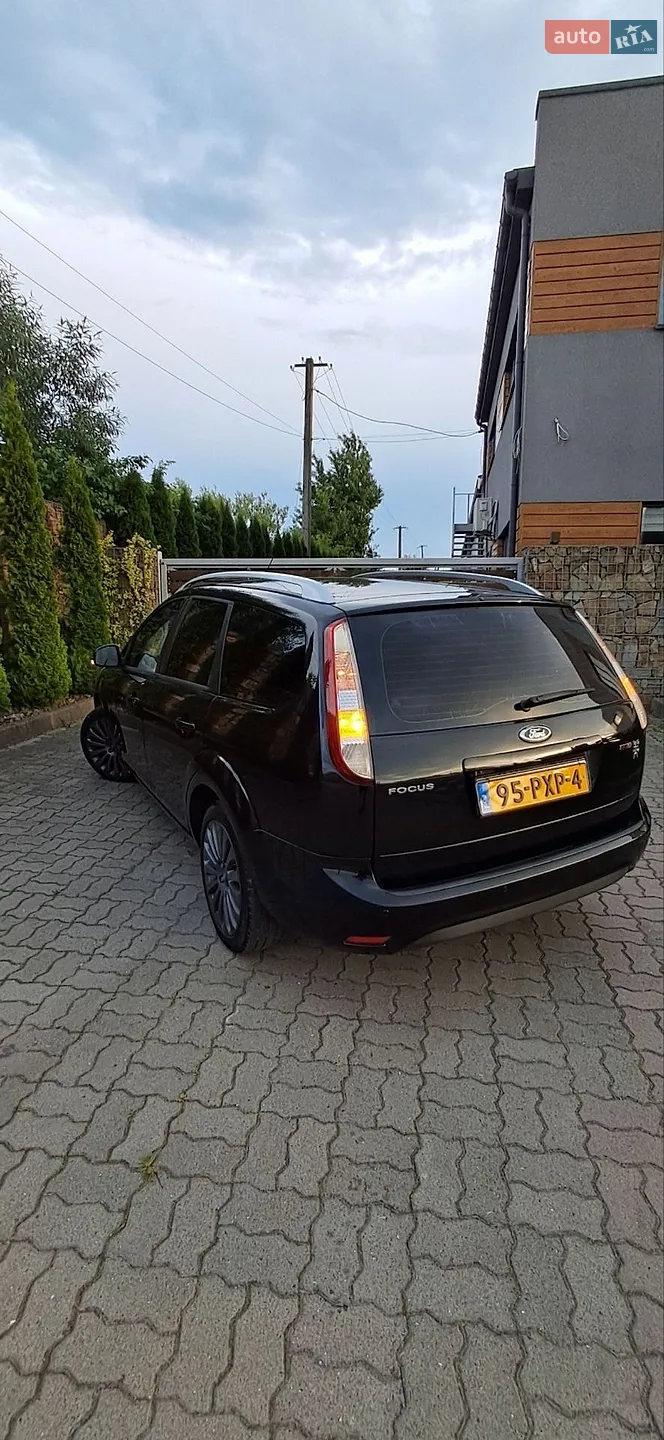 2010 Ford Focus - мініатюра 30