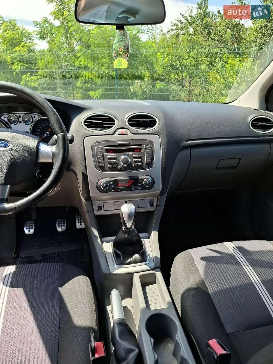 2010 Ford Focus - мініатюра 19