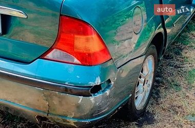 Седан Ford Focus 2002 в Білгороді-Дністровському