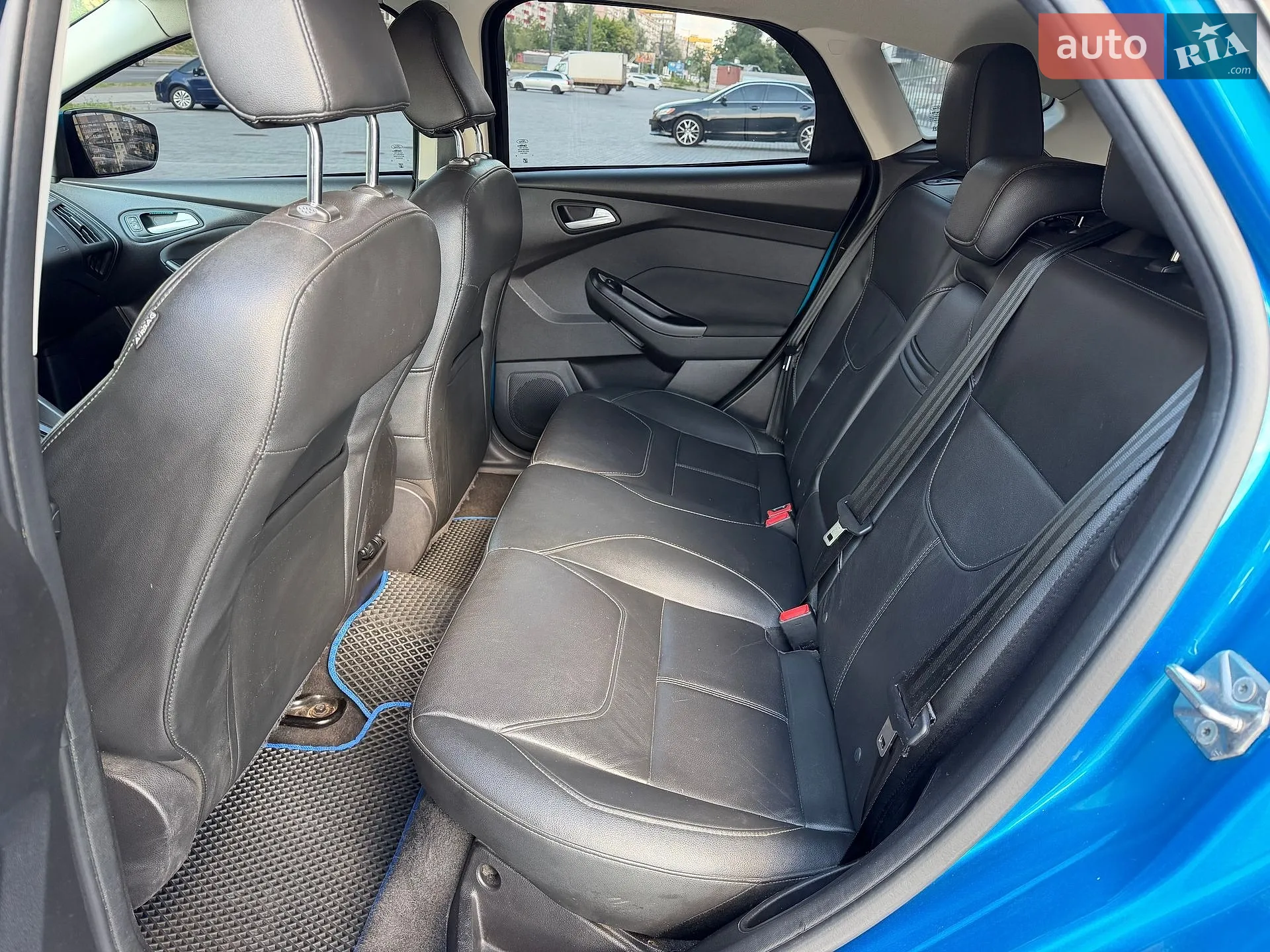 2015 Ford Focus - мініатюра 16