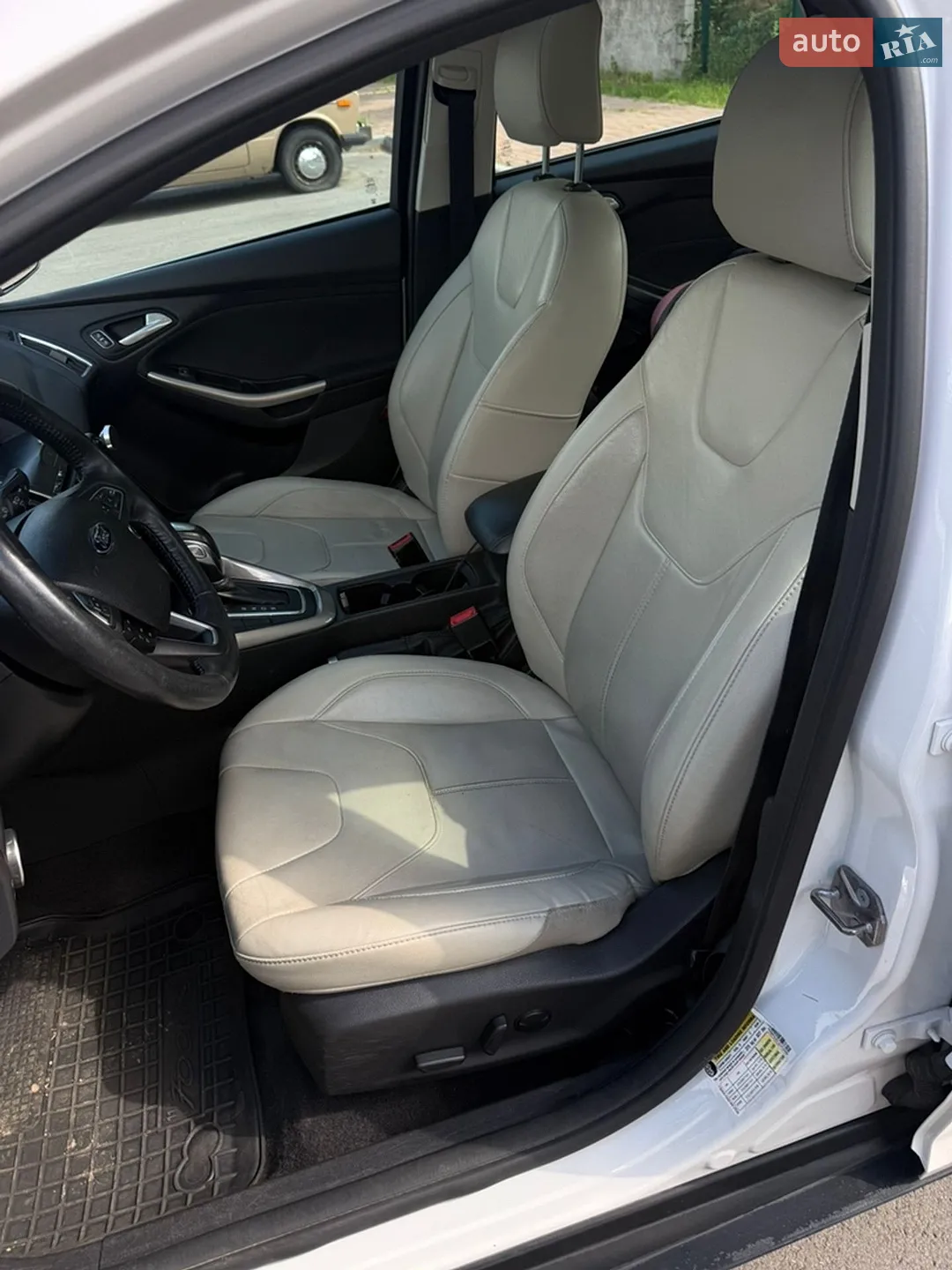 2018 Ford Focus - мініатюра 42