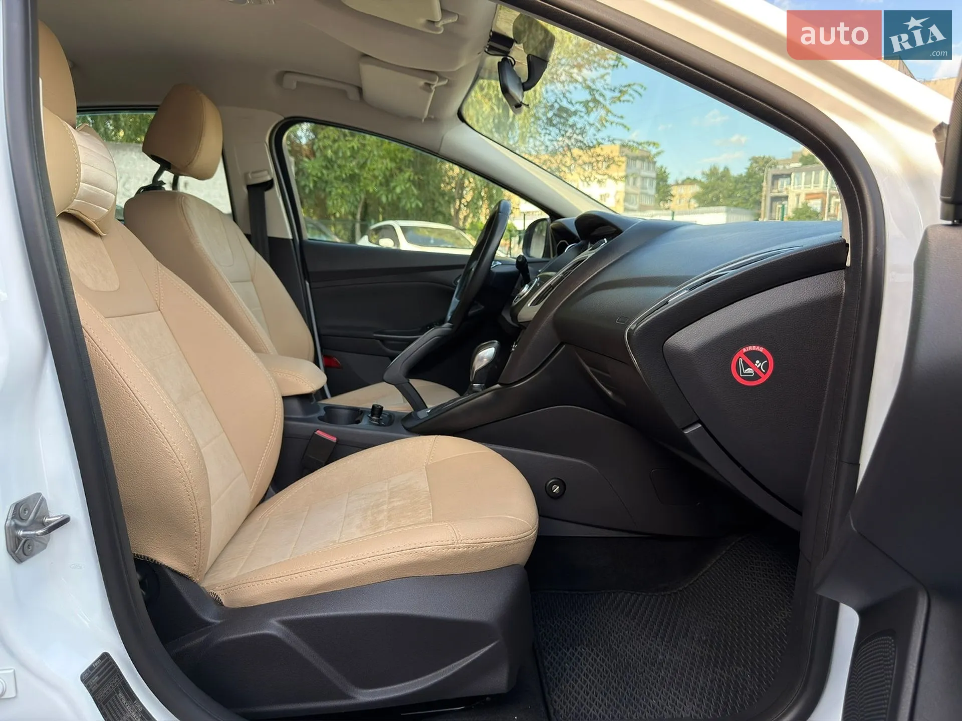 2012 Ford Focus - мініатюра 3