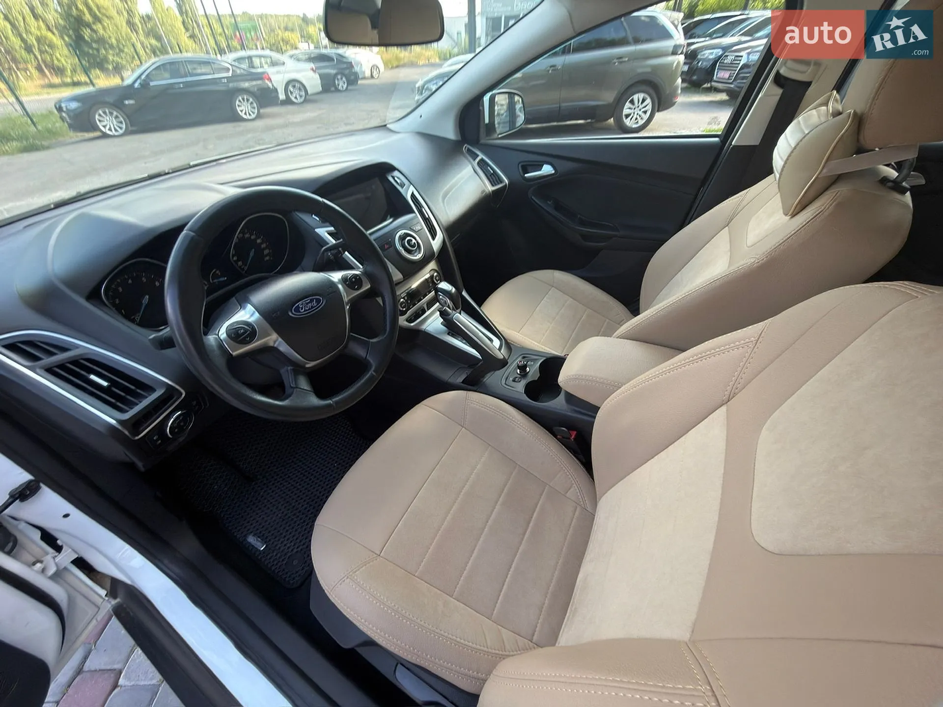 2012 Ford Focus - мініатюра 12