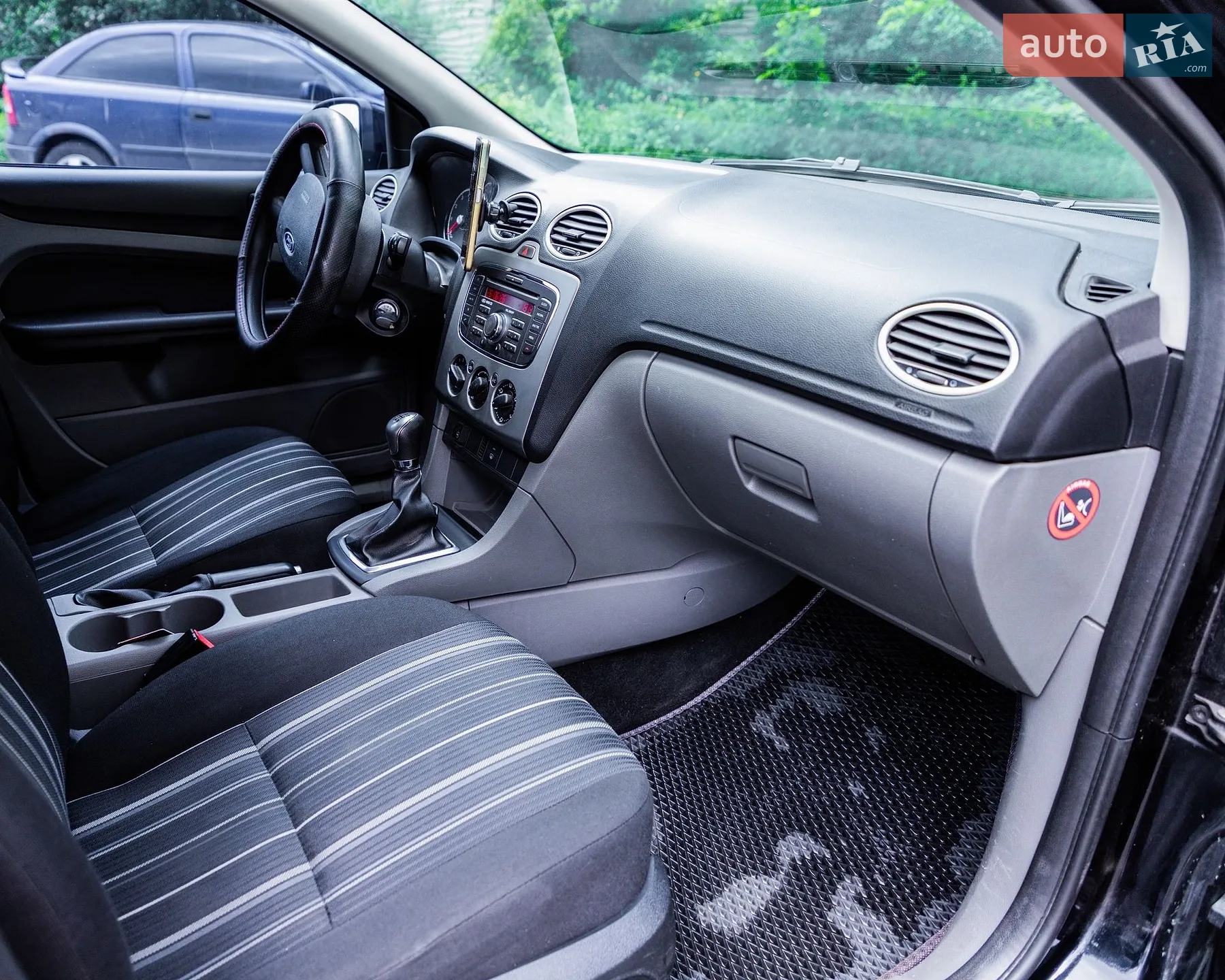2011 Ford Focus - мініатюра 9