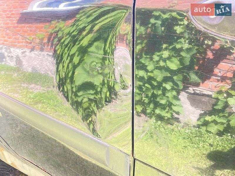 Седан Ford Focus 2003 в Киеве