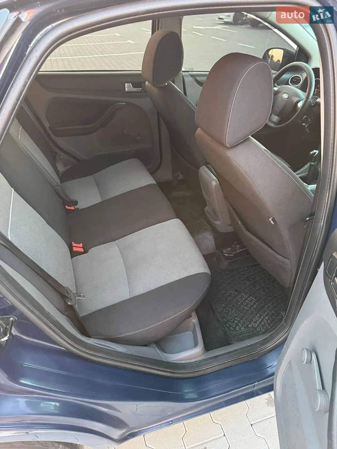 2011 Ford Focus - мініатюра 15