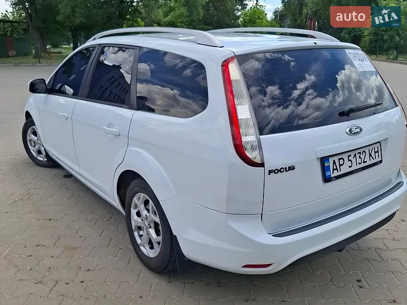 Ford Focus 2010 VIN WF0SXXGCDSAU12784 фото оголошення 9 з 52
