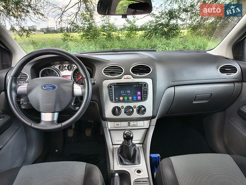 Хэтчбек Ford Focus 2011 в Днепре