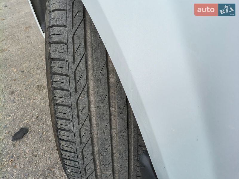Хэтчбек Ford Focus 2011 в Днепре