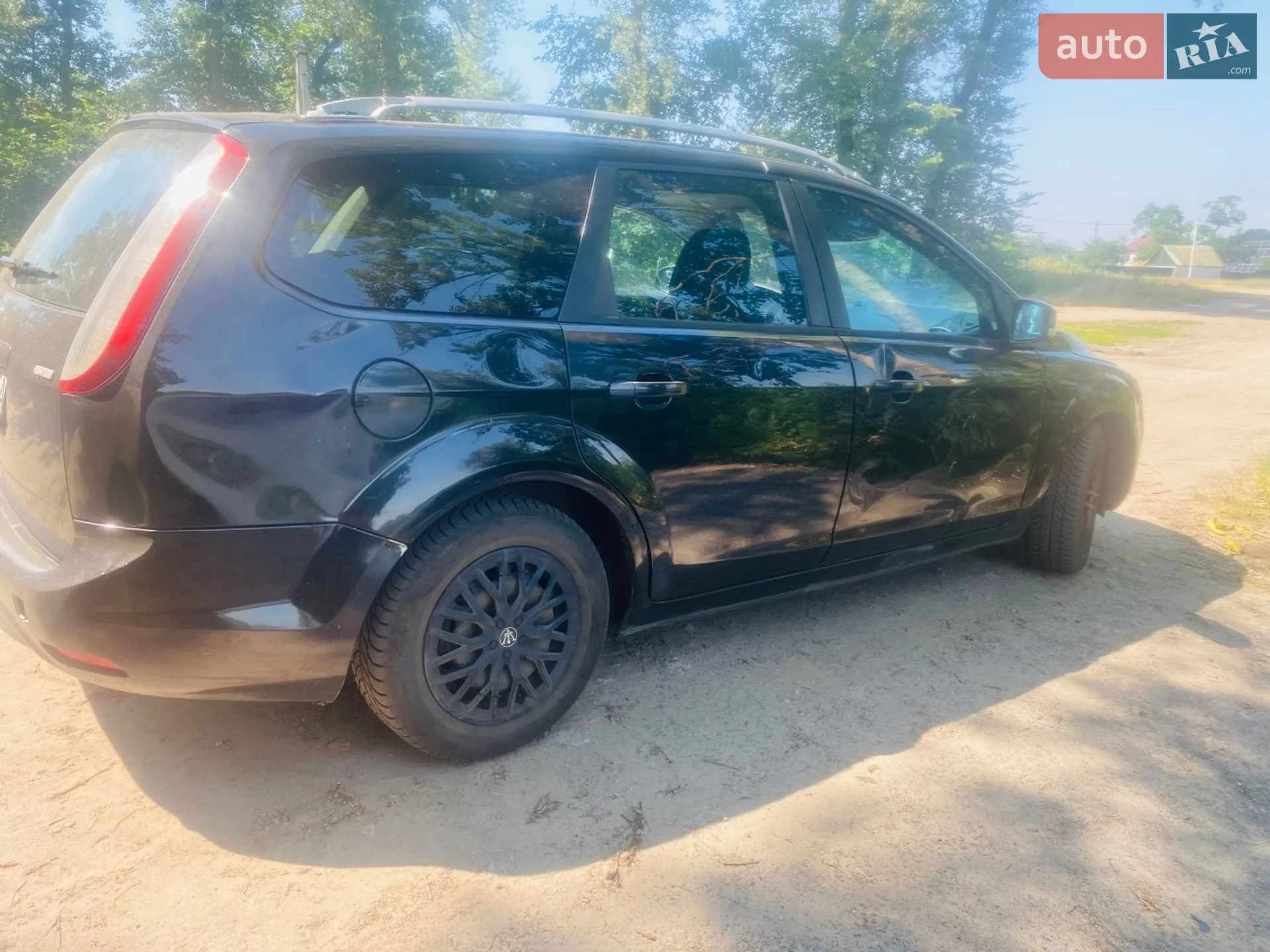 2010 Ford Focus - мініатюра 7