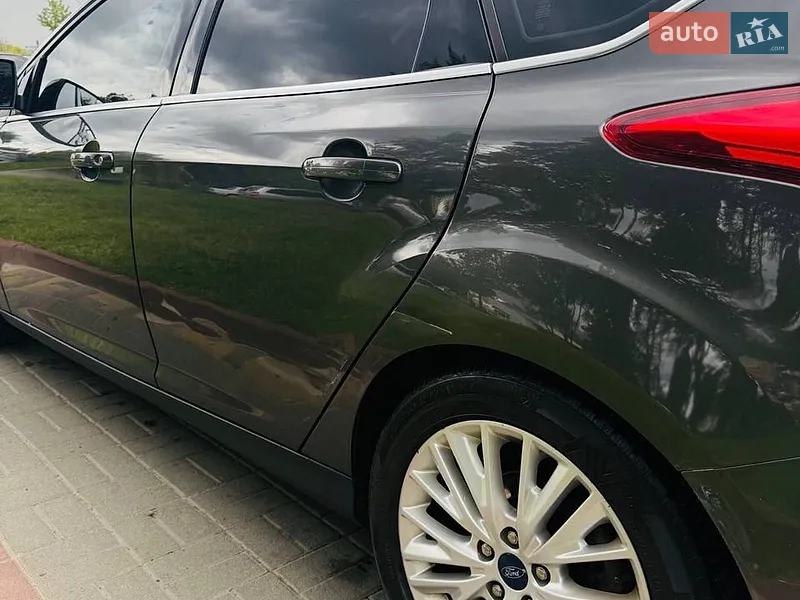 Ford Focus 2016 VIN 1FADP3N20GL326209 фото оголошення 9 з 68