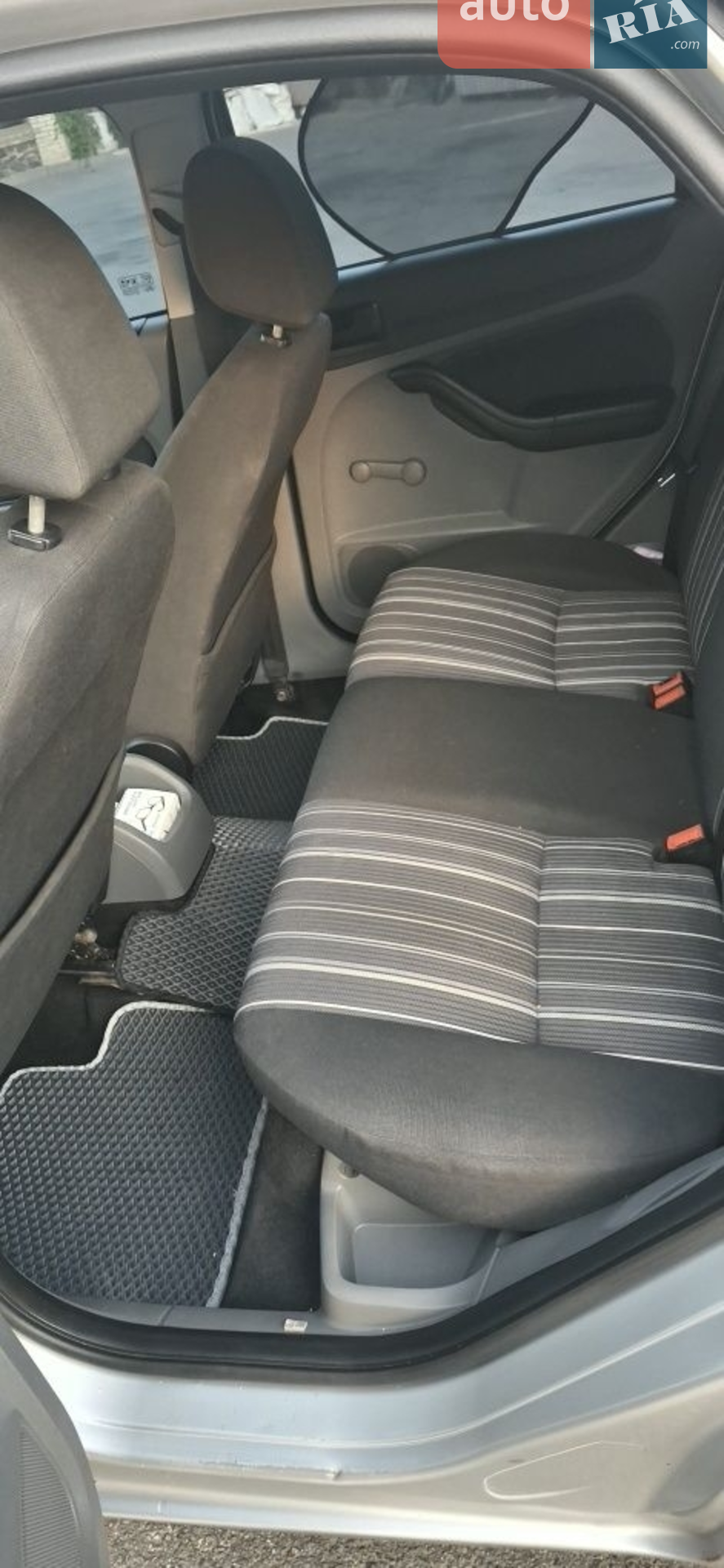 2011 Ford Focus - мініатюра 6