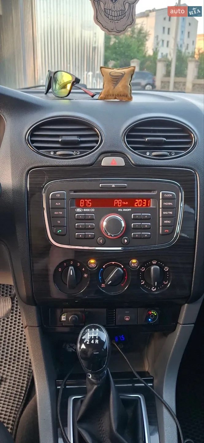 2011 Ford Focus - мініатюра 22