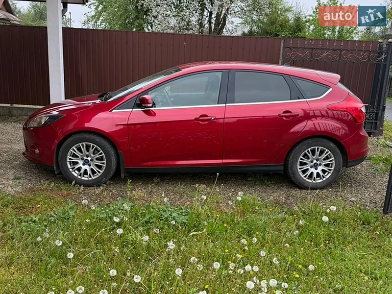 Ford Focus 2011 VIN WF0KXXGCBKBL06324 фото оголошення 8 з 52