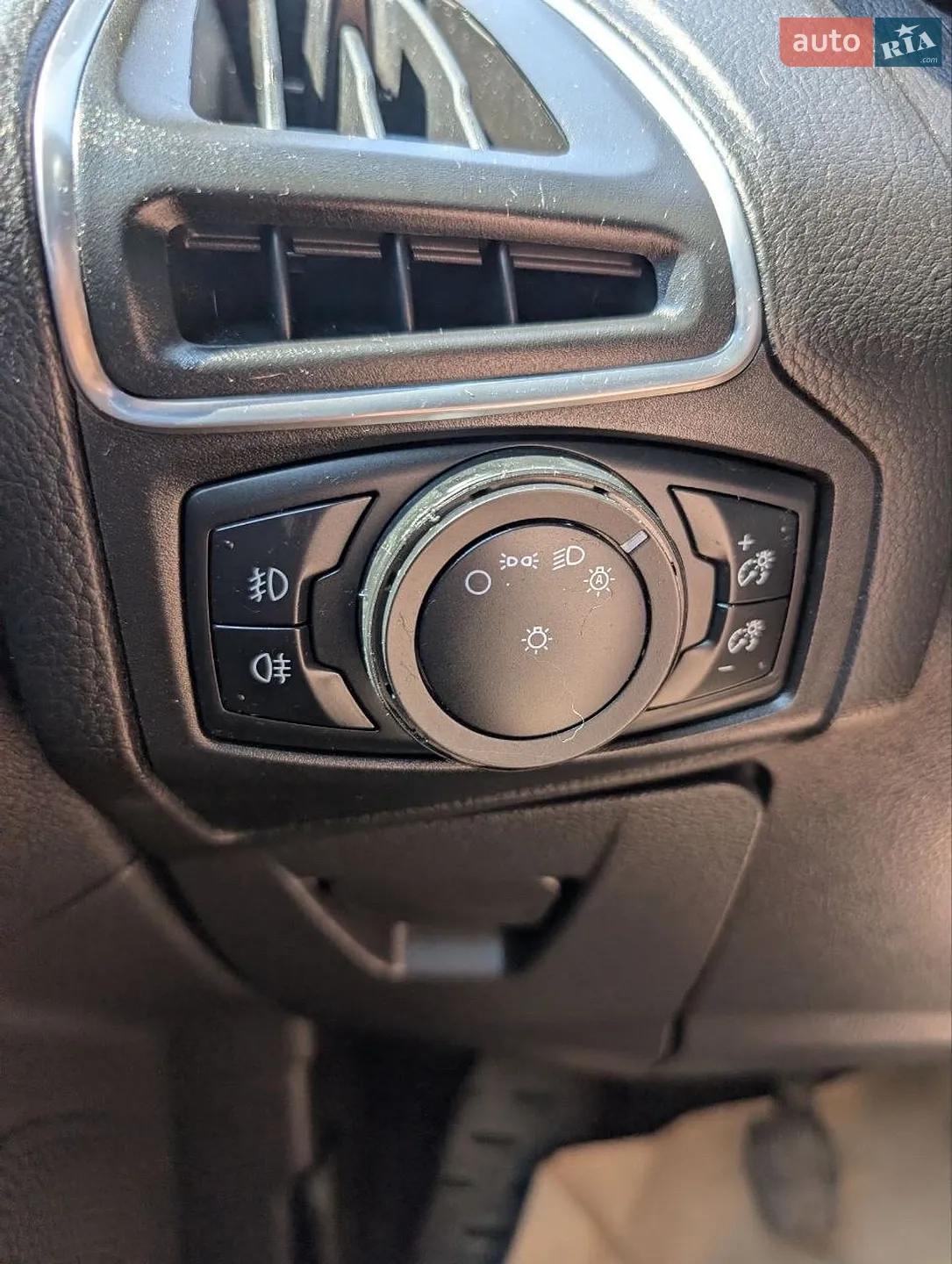 2012 Ford Focus - мініатюра 5